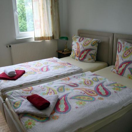 Apartment In Chemnitz, Ebersdorfer Wald エクステリア 写真